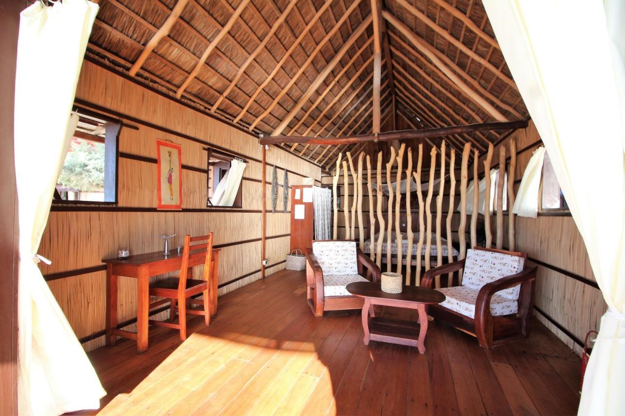 Ecolodge Du Menabe Belo Εξωτερικό φωτογραφία